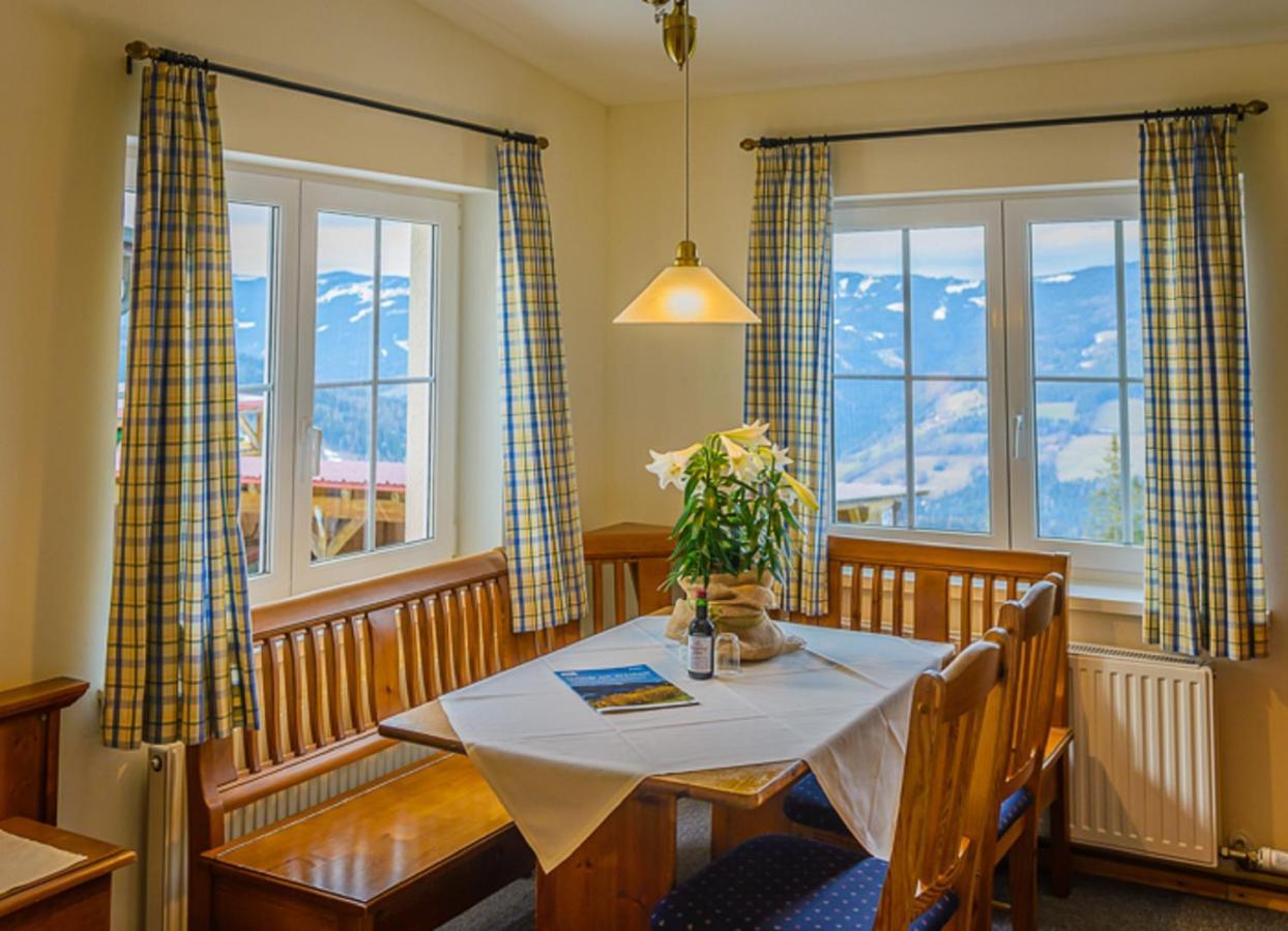 Alpenhotel Enzian Mönichkirchen Kültér fotó